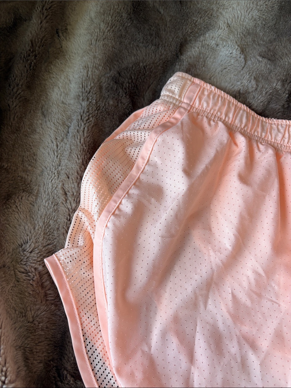 Nike athletic shorts with built in - Picture 5 of 5